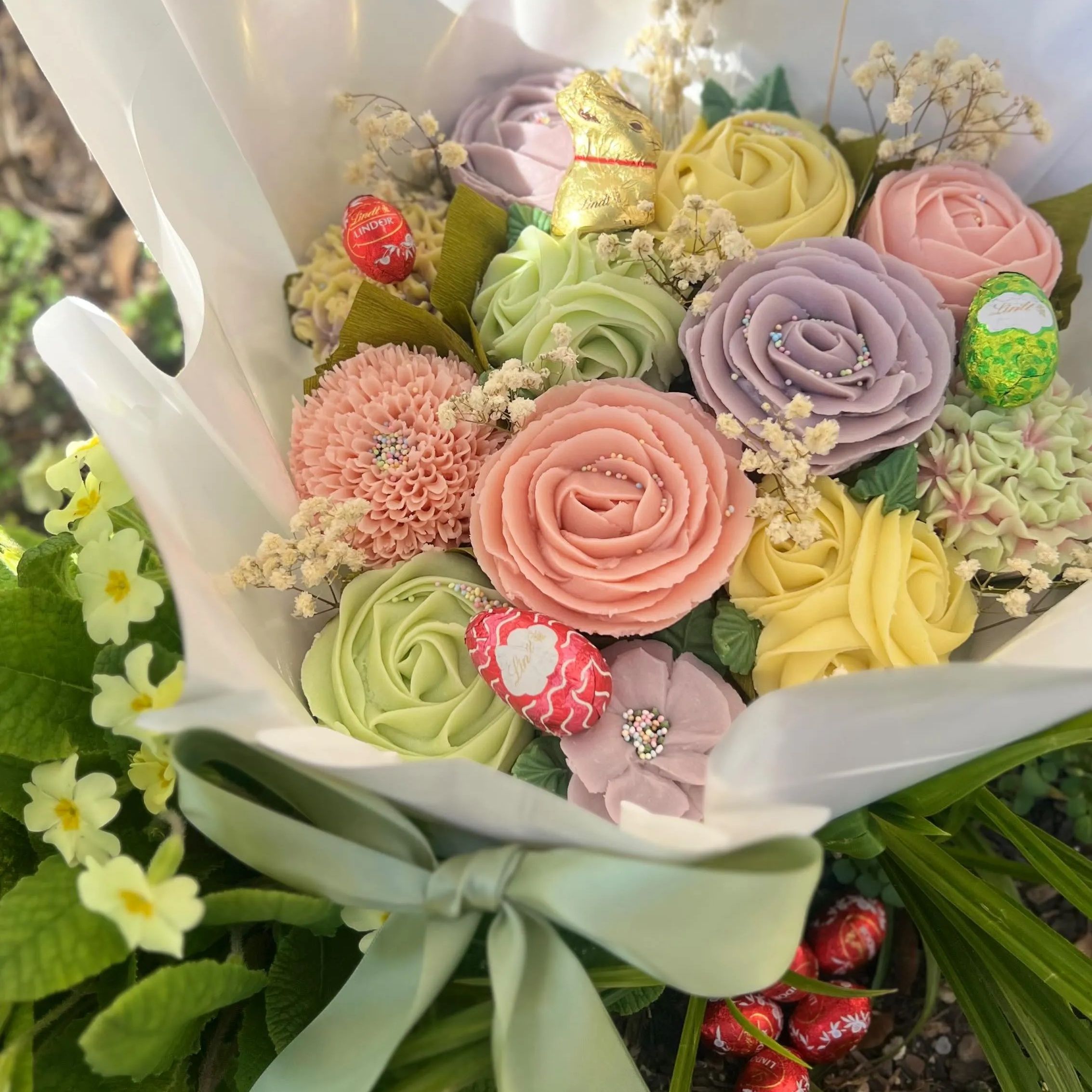 Flora Cupcake - image 3