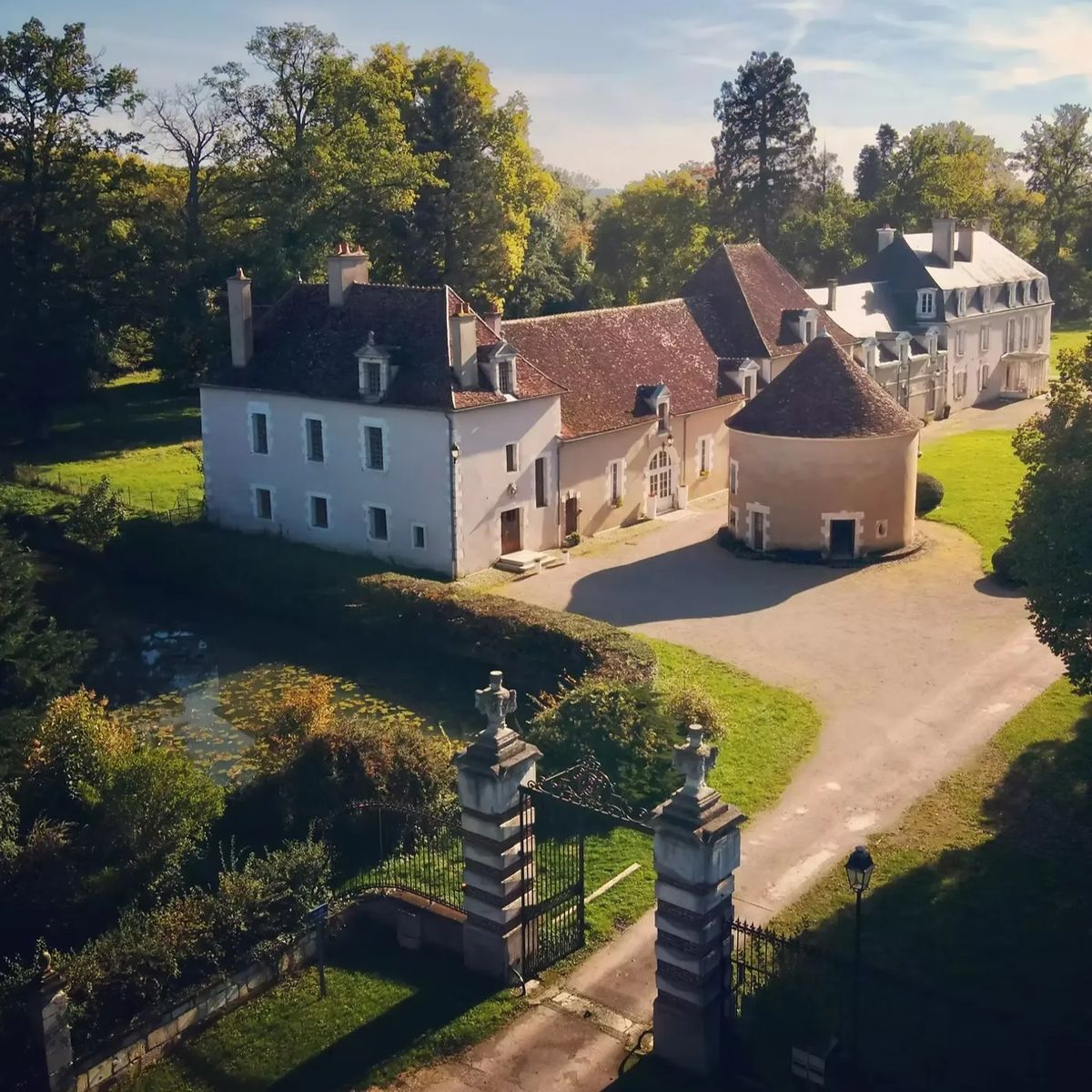Château de Villefargeau - image 3