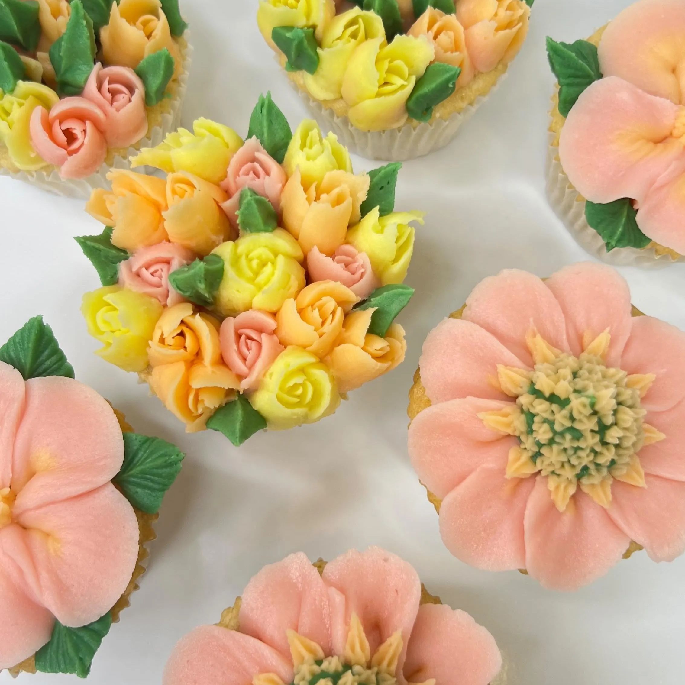 Flora Cupcake - image 5